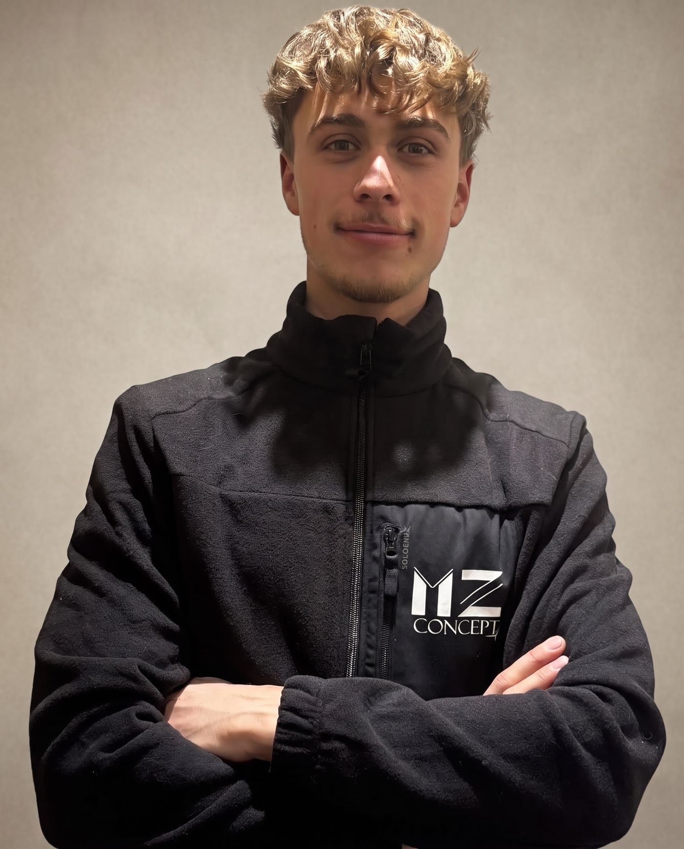 Hugo Mazzia, fondateur de MZ Concept, métallerie sur mesure à Waimes